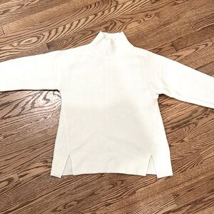 Michael Stars sweater NWOT